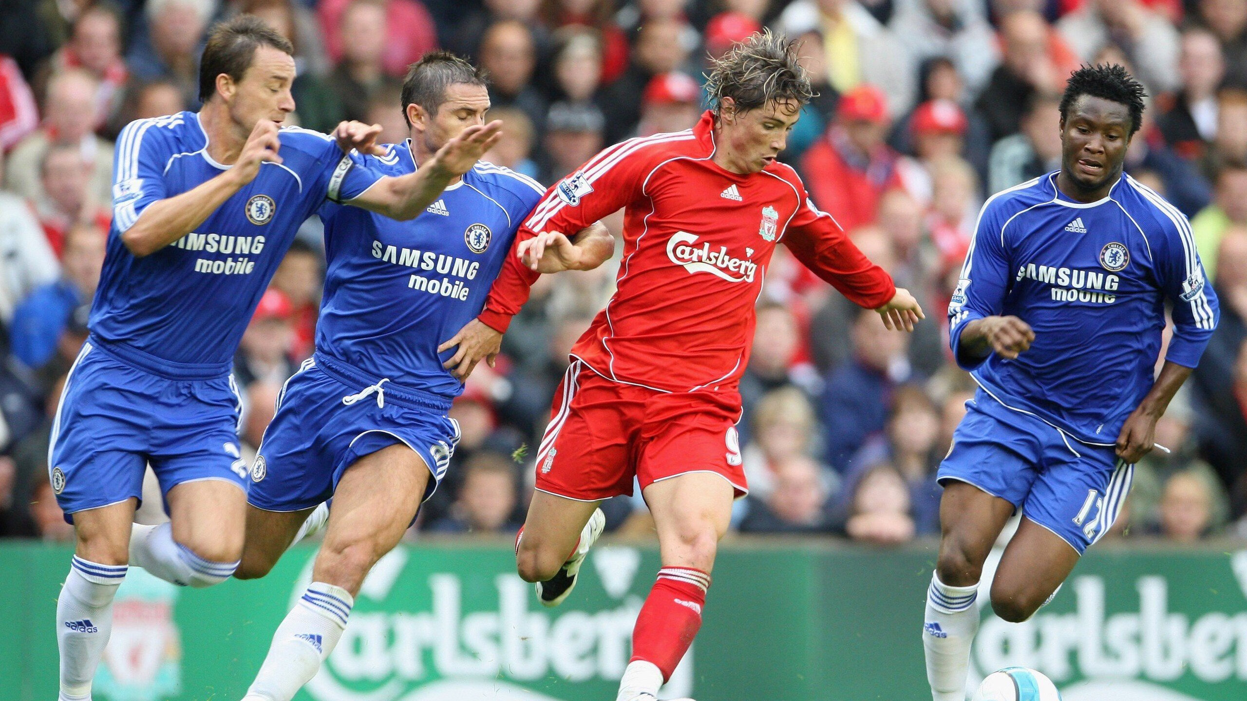 米兰体育官网入口-《FIFA》未来足球“虚拟盛典”震撼开启，全球玩家狂欢盛宴！